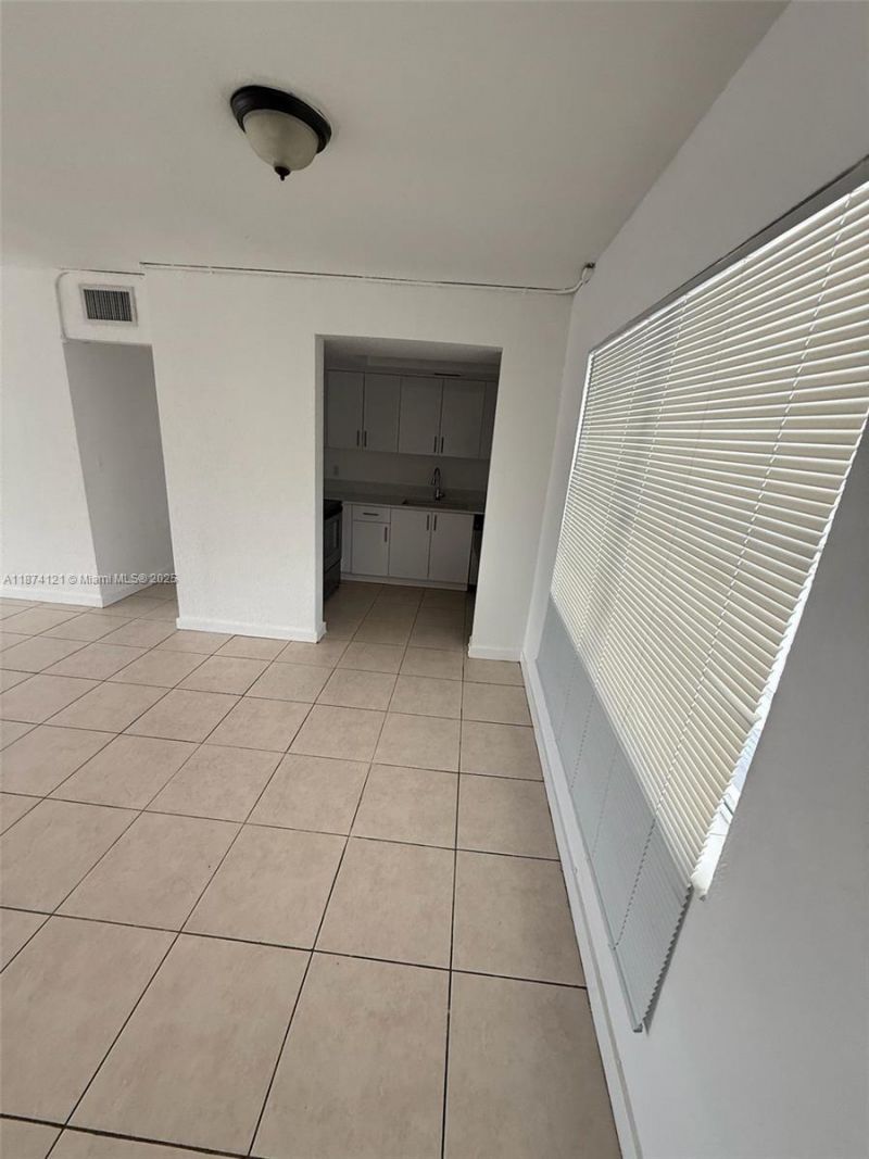 13700 NE 6th Ave, Unit 213, North Miami, FL 33161 Photo