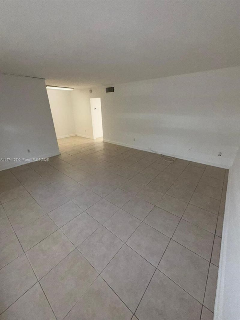 13700 NE 6th Ave, Unit 201, North Miami, FL 33161 Photo