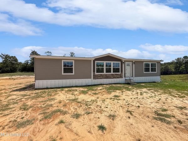 1092 S Hwy 43, Pinola, MS 39149