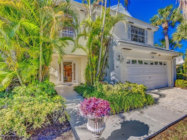 30 Windsor Ln, Palm Beach Gardens, FL 33418