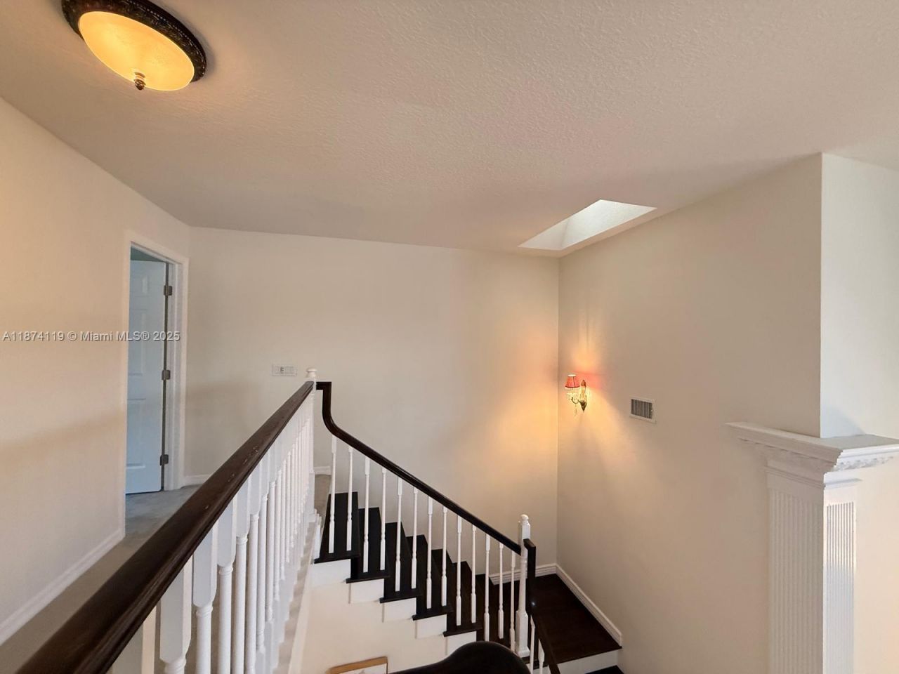 30 Windsor Ln, Palm Beach Gardens, FL 33418 Photo