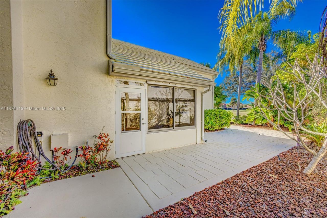 30 Windsor Ln, Palm Beach Gardens, FL 33418 Photo