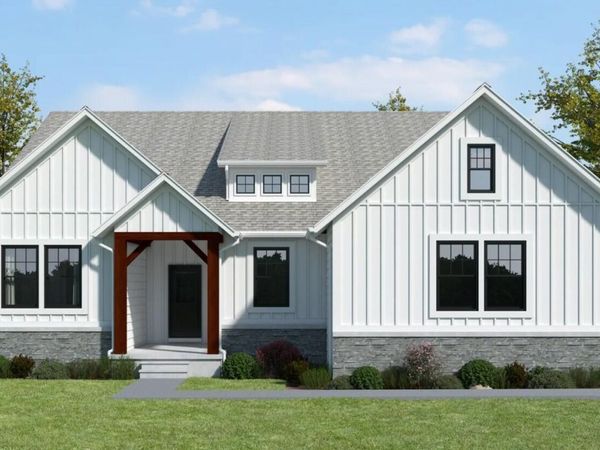 648 Vienna Way, Traverse City, MI 49696