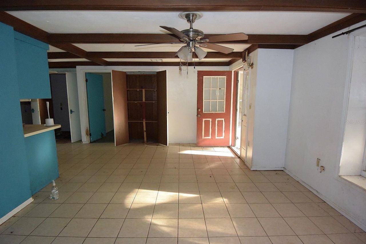 7610 Anna Avenue, Gibsonton, FL 33534 Photo