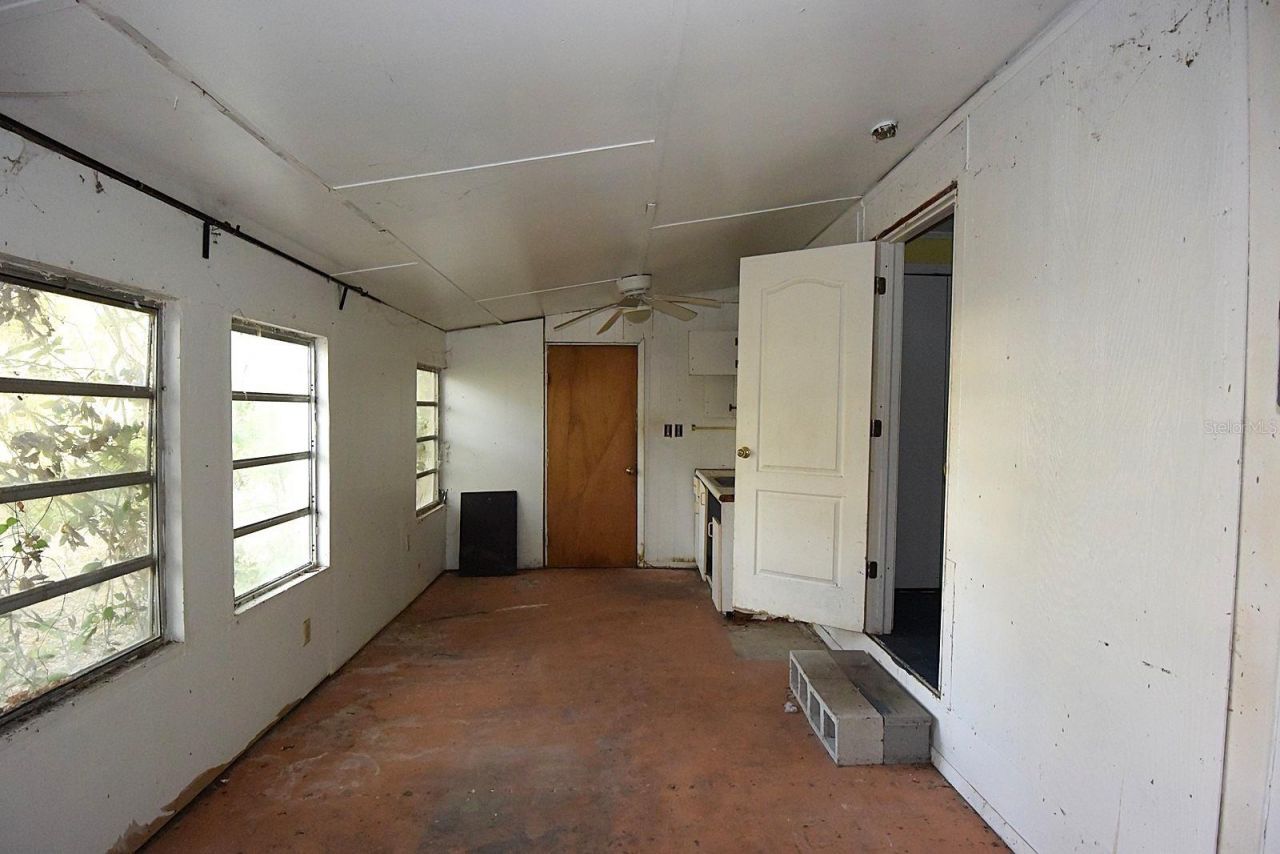 7610 Anna Avenue, Gibsonton, FL 33534 Photo