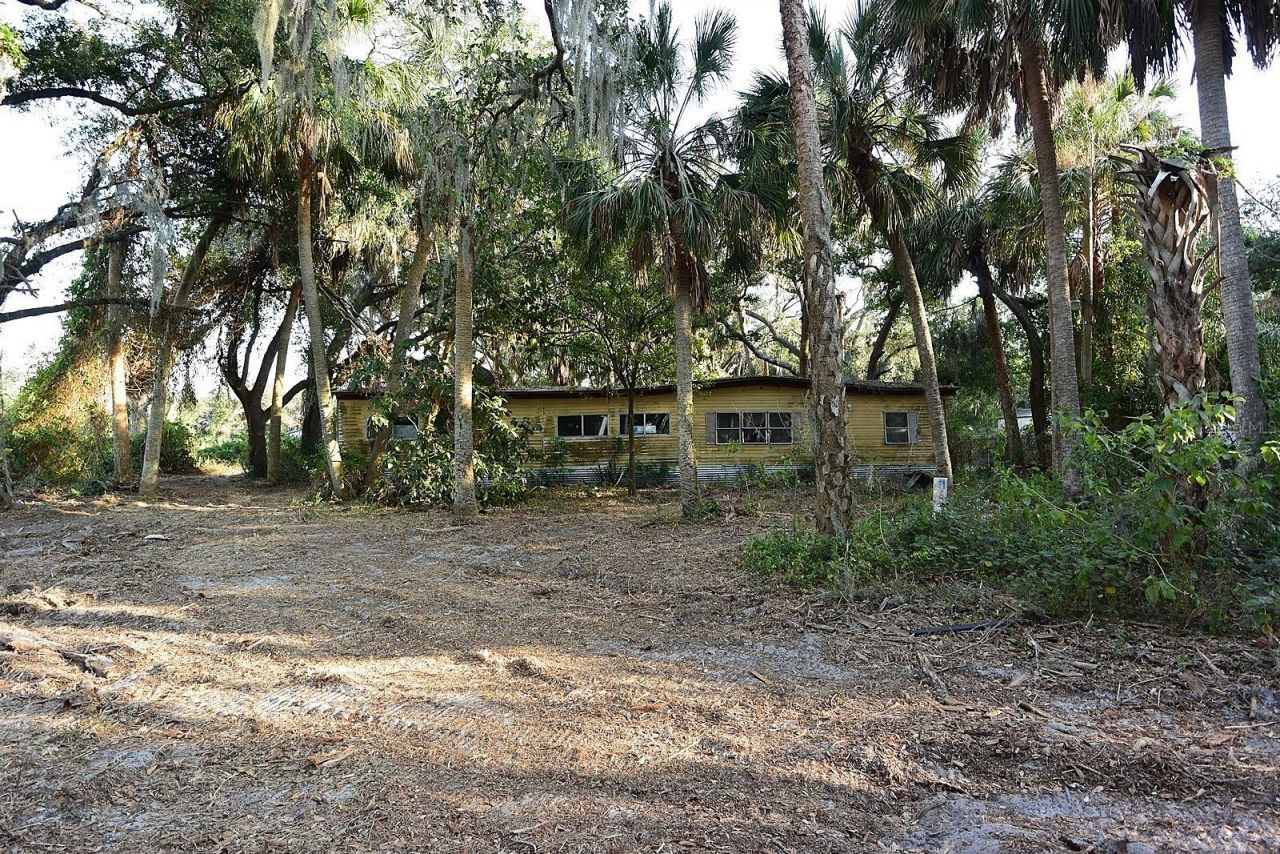 7610 Anna Avenue, Gibsonton, FL 33534 Photo