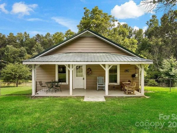 250 Circus Trail, Forest City, NC 28043