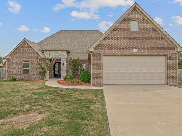 828 Laura Lea, Jonesboro, AR 72405