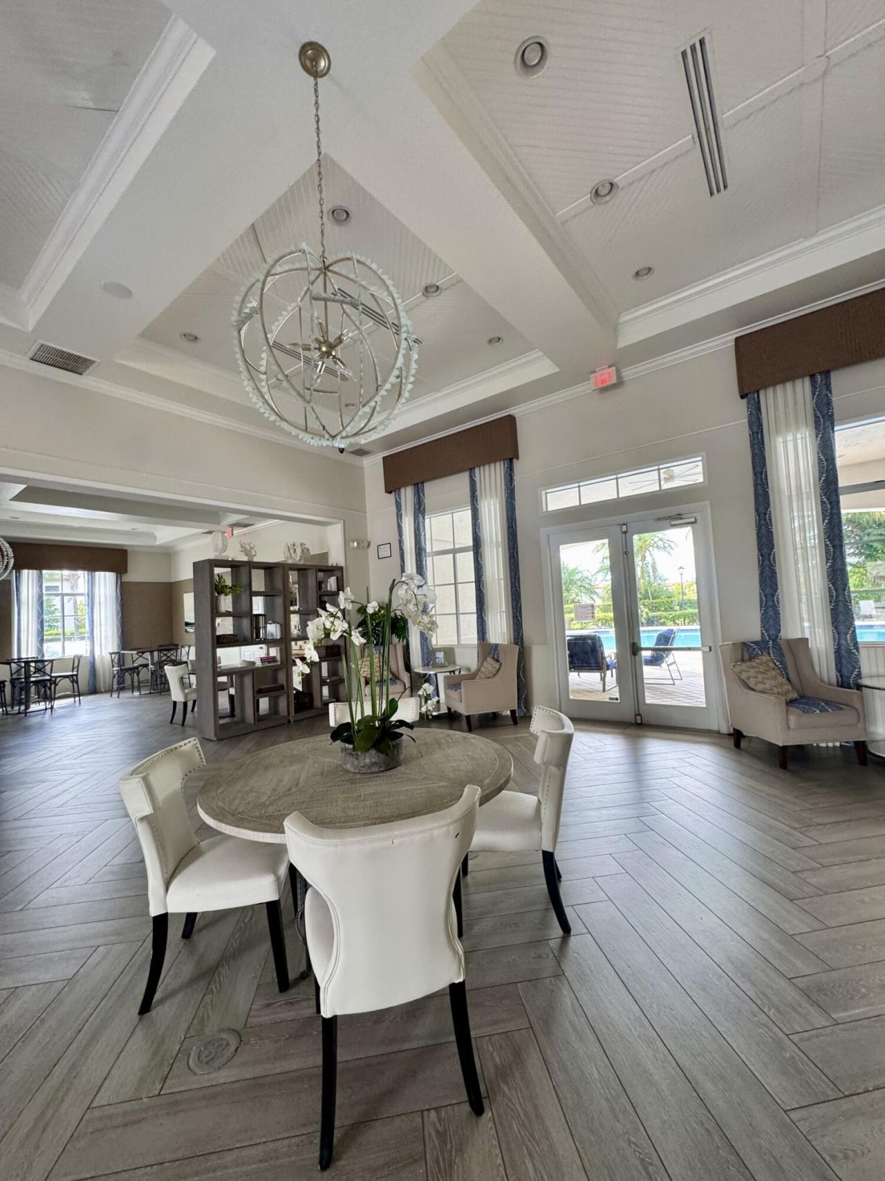 4199 Napoli Lake Drive, Riviera Beach, FL 33410 Photo