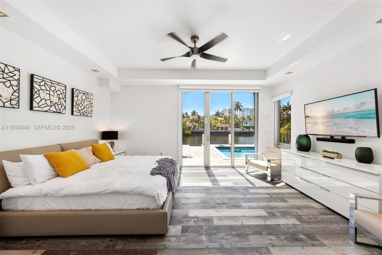 300 Royal Plaza Dr, Fort Lauderdale, FL 33301 Photo