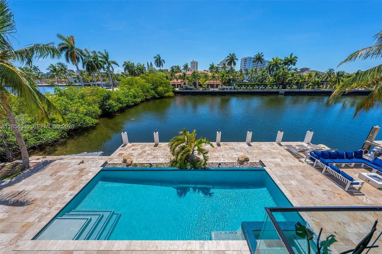 300 Royal Plaza Dr, Fort Lauderdale, FL 33301 Photo