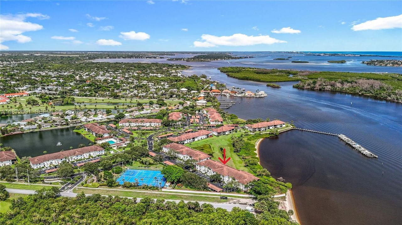 6082 SE Landing Way, Unit 11, Stuart, FL 34997 Photo