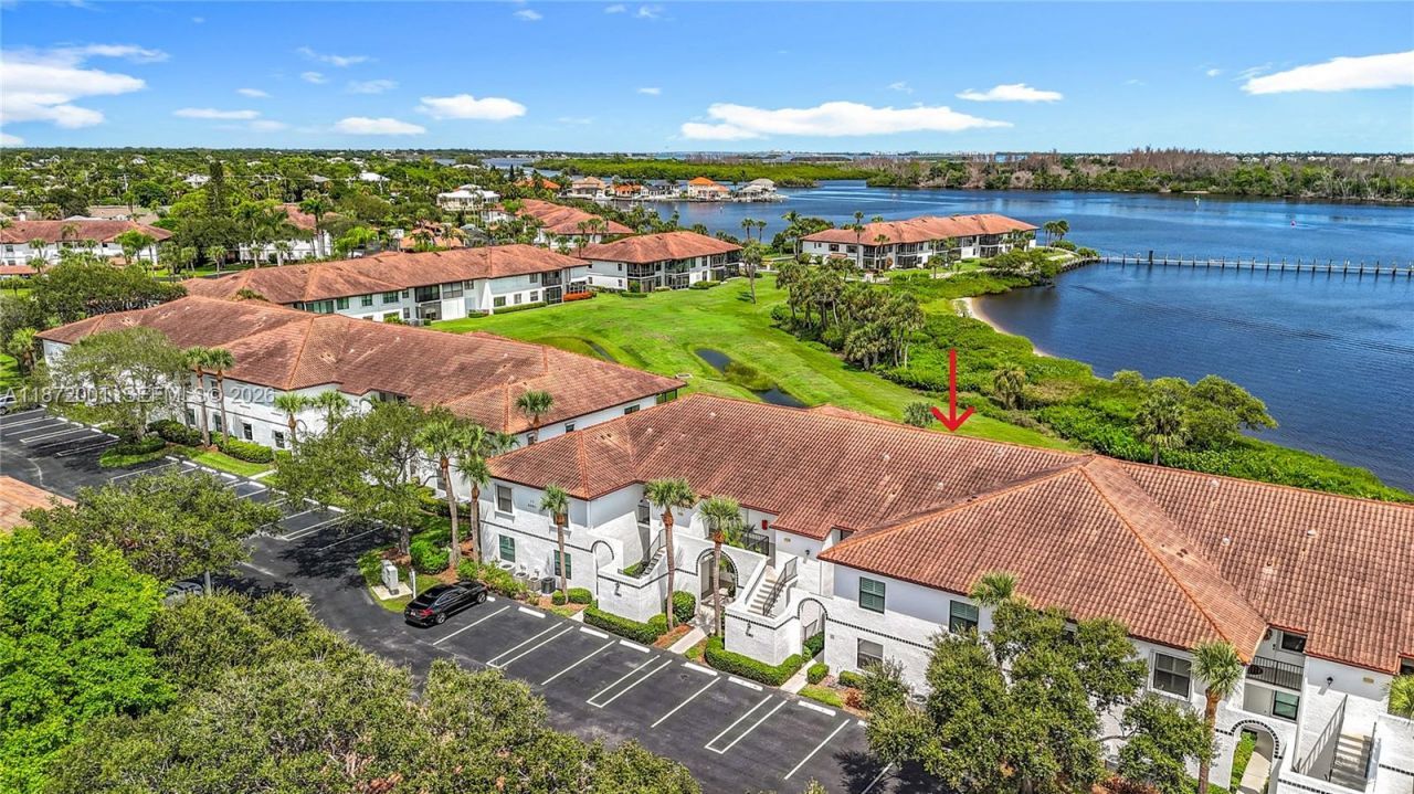 6082 SE Landing Way, Unit 11, Stuart, FL 34997 Photo