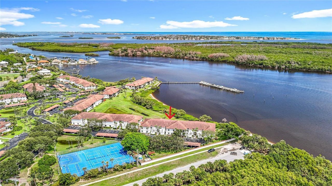 6082 SE Landing Way, Unit 11, Stuart, FL 34997 Photo