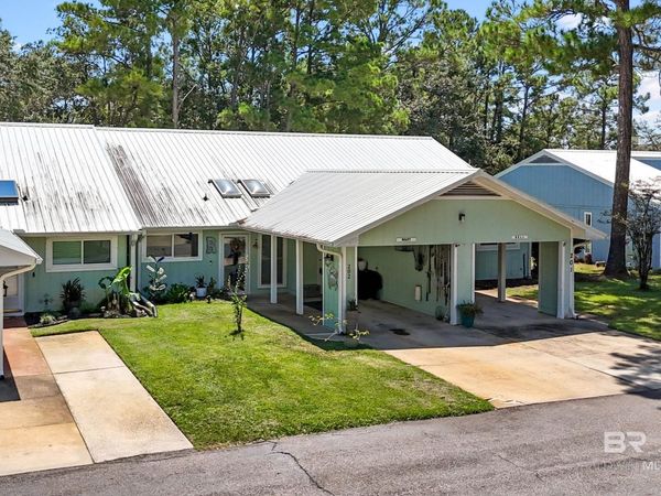 1232 E Hummingbird Lane, Unit 202, Gulf Shores, AL 36542