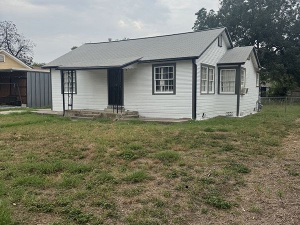 1210 Sims, San Antonio, TX 78213