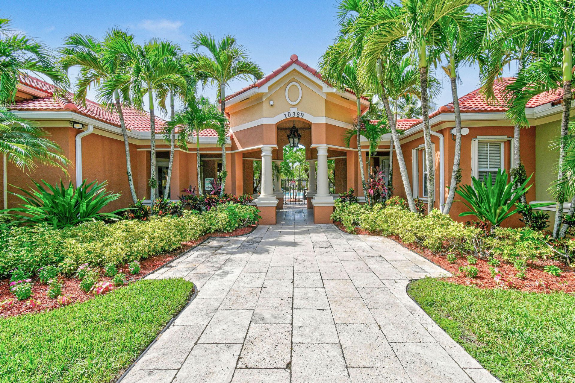 10354 Fox Trail Road S, Unit 1505, West Palm Beach, FL 33411 Photo