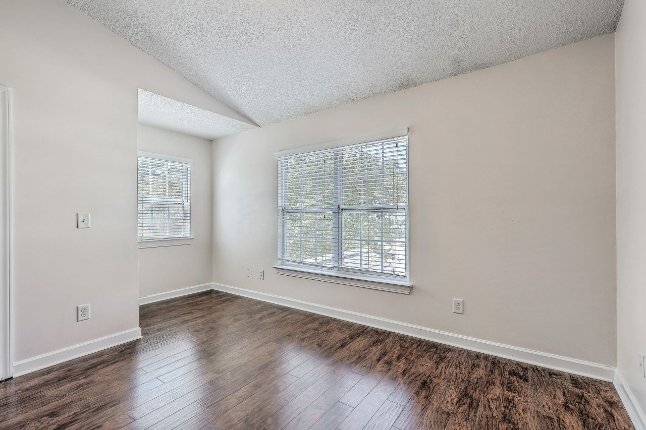 2935 Sweetleaf Lane Photo 28