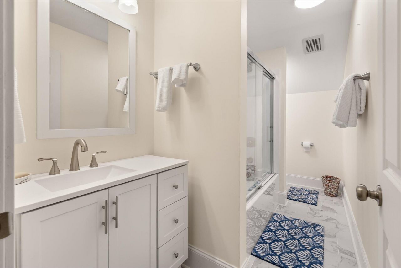 769 Bulls Bay Boulevard Photo 31