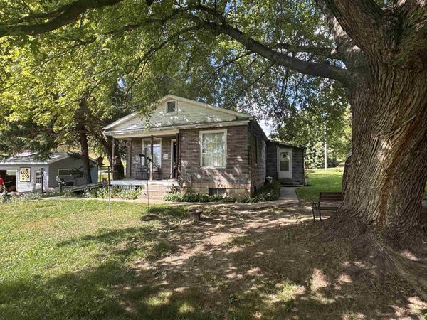 230 Maple St, Bronson, IA 51007