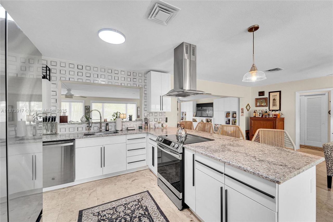 1431 S Ocean Blvd #11, Lauderdale by the Sea, FL 33062 Photo