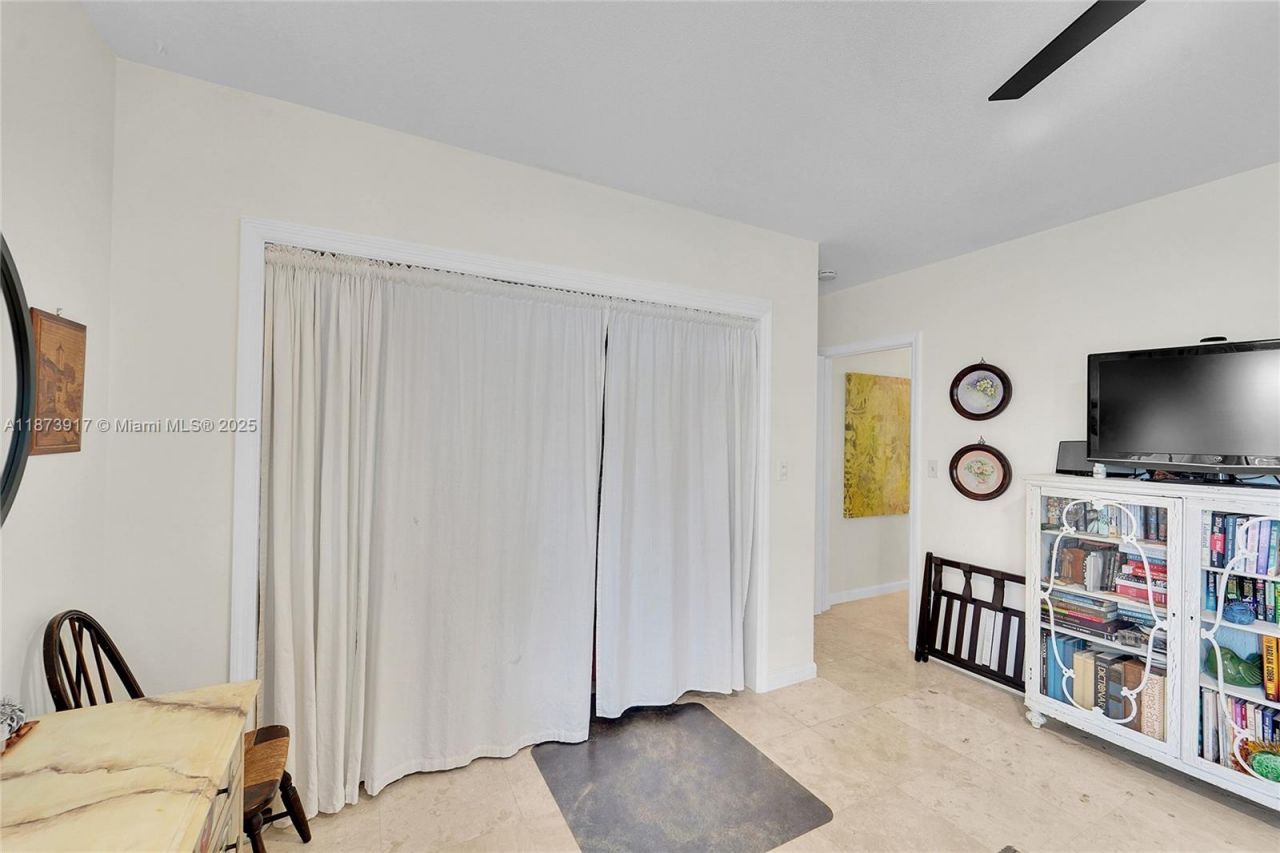 1431 S Ocean Blvd #11, Lauderdale by the Sea, FL 33062 Photo