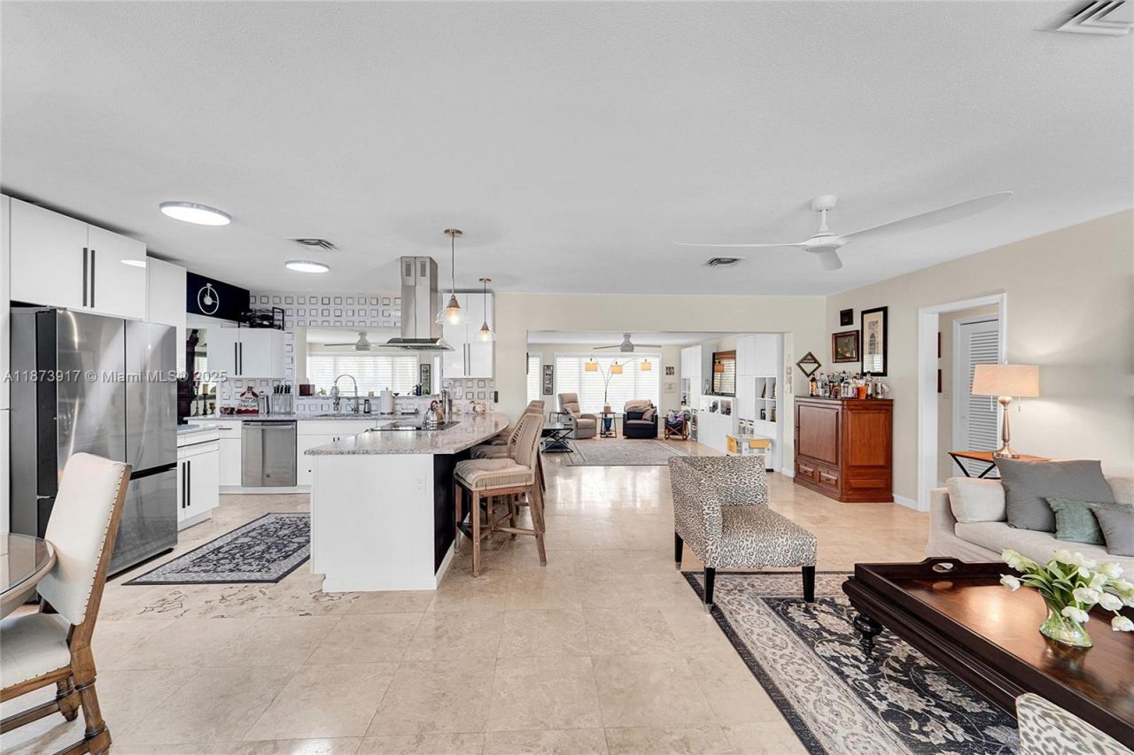 1431 S Ocean Blvd #11, Lauderdale by the Sea, FL 33062 Photo