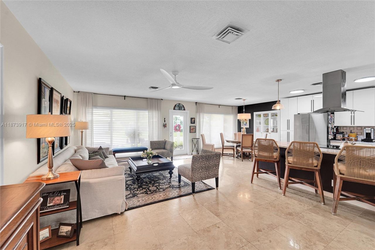 1431 S Ocean Blvd #11, Lauderdale by the Sea, FL 33062 Photo