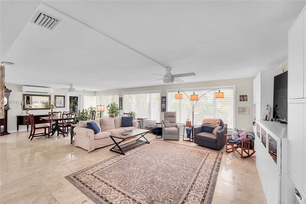 1431 S Ocean Blvd #11, Lauderdale by the Sea, FL 33062 Photo