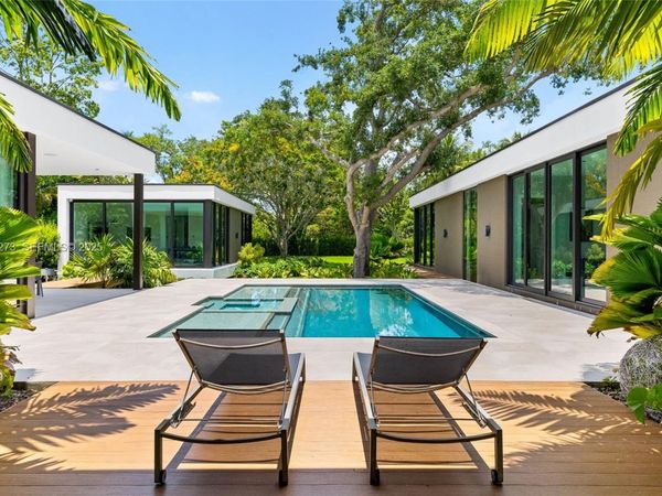 12100 SW 79th Ave, Pinecrest, FL 33156