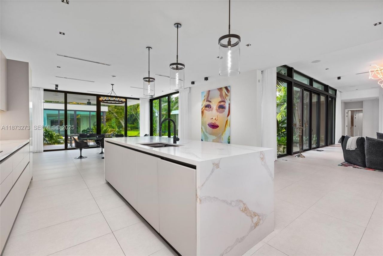 12100 SW 79th Ave, Pinecrest, FL 33156 Photo