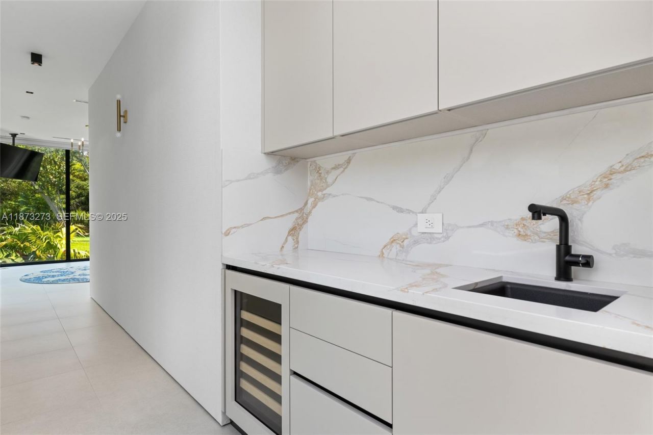 12100 SW 79th Ave, Pinecrest, FL 33156 Photo