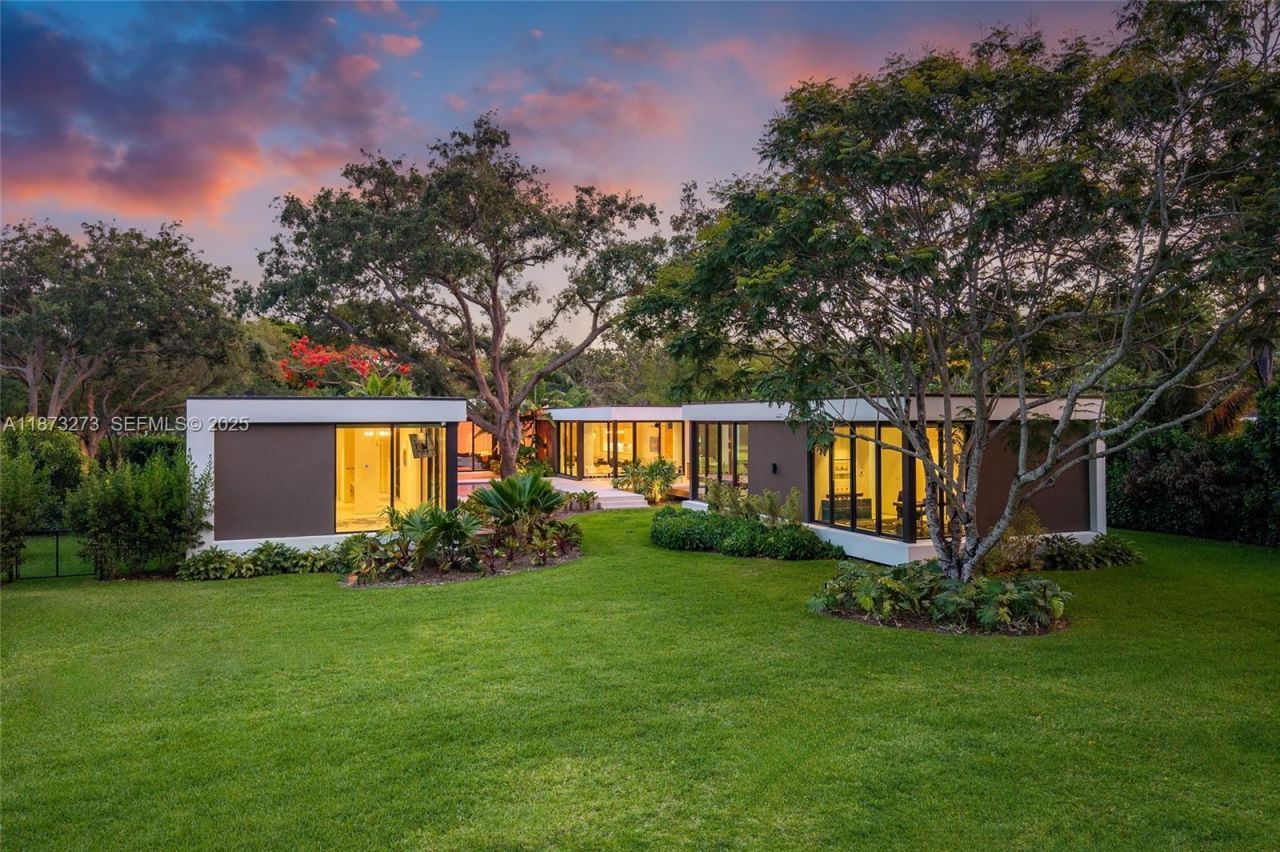 12100 SW 79th Ave, Pinecrest, FL 33156 Photo