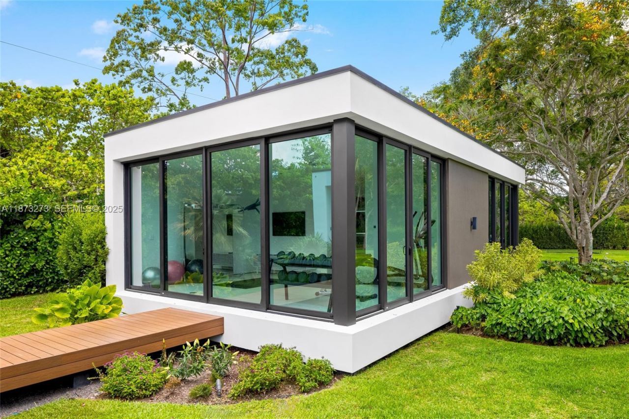 12100 SW 79th Ave, Pinecrest, FL 33156 Photo