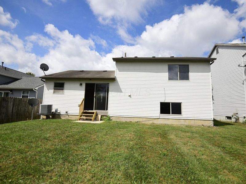 2730 Raphael Drive, Columbus, OH 43232 Photo 17