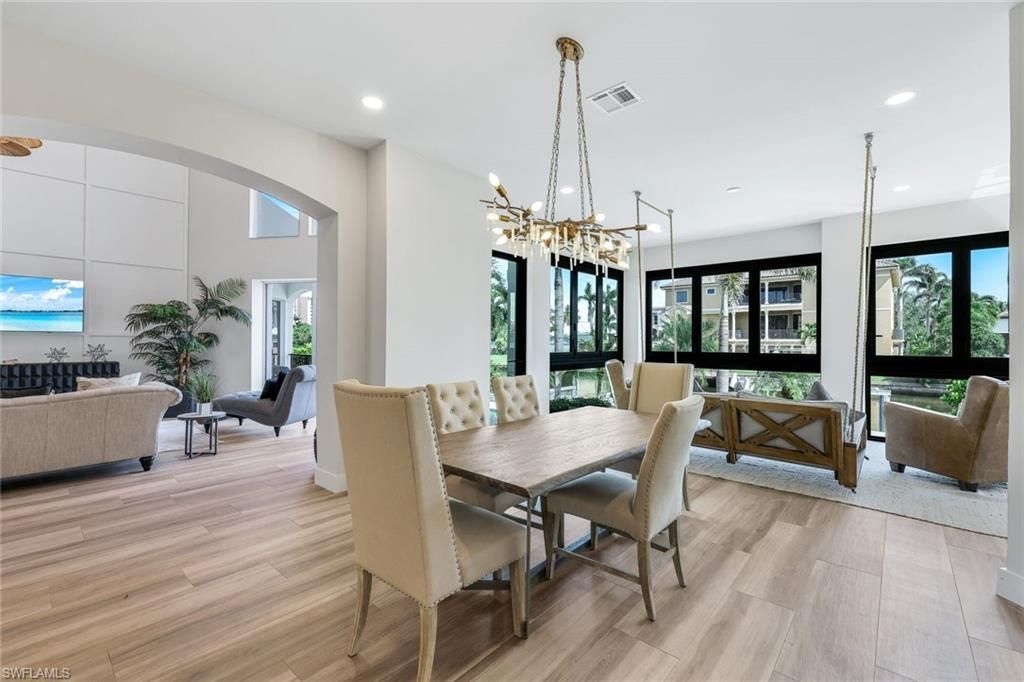 155 Heron Ave, Naples, FL 34108 Photo