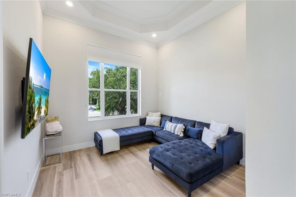 155 Heron Ave, Naples, FL 34108 Photo
