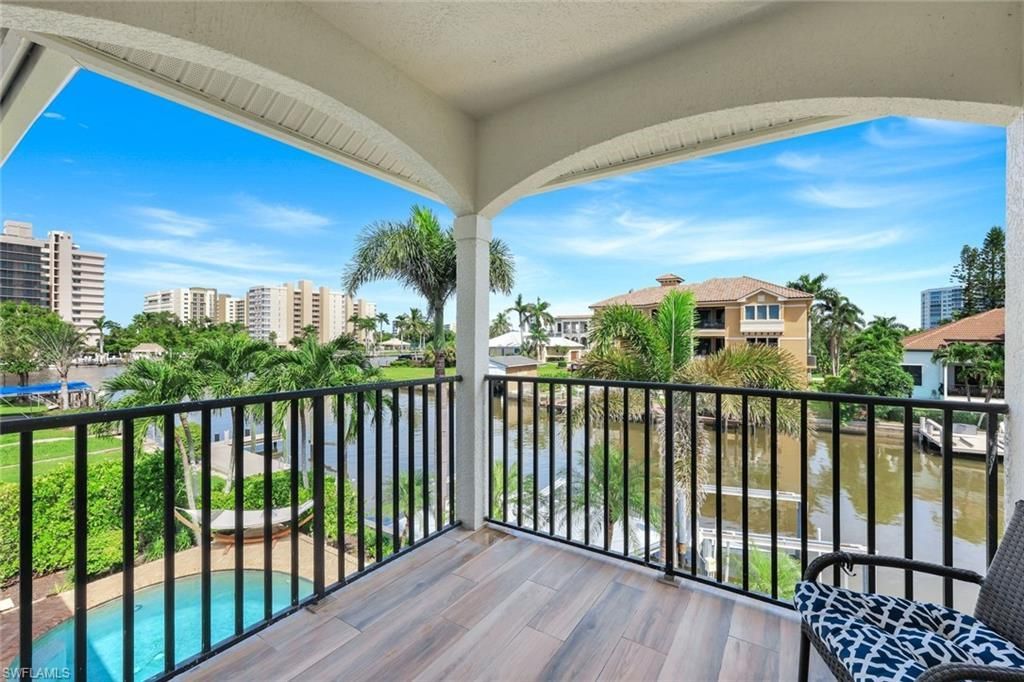 155 Heron Ave, Naples, FL 34108 Photo