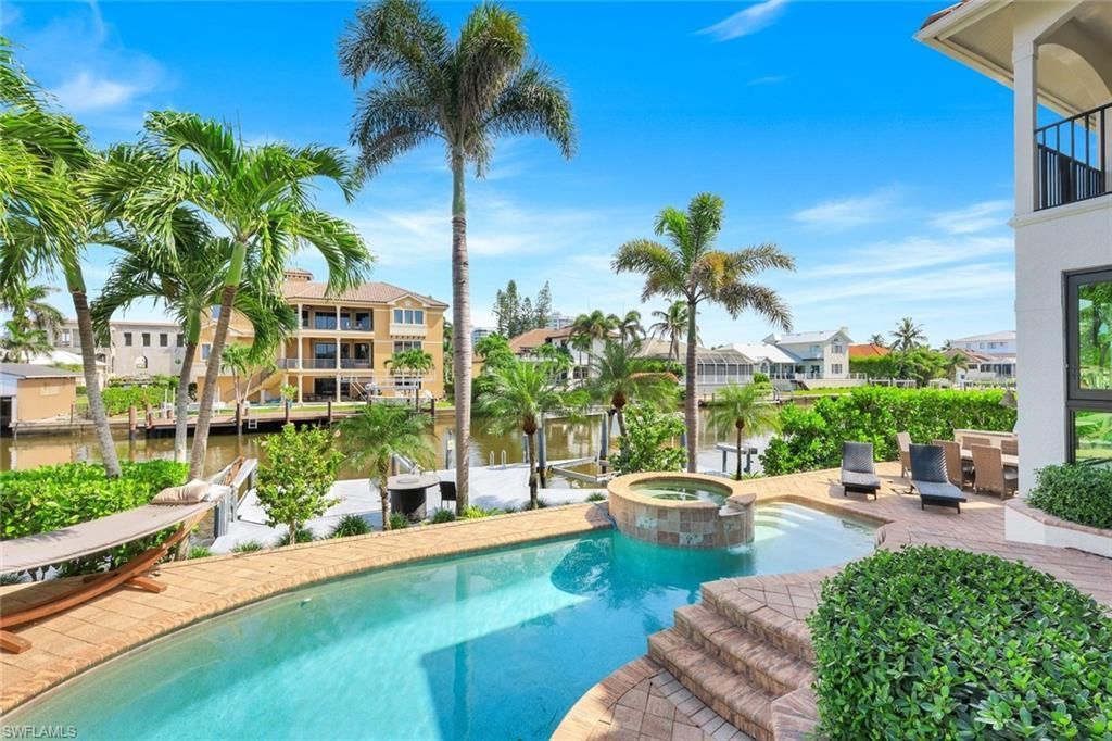 155 Heron Ave, Naples, FL 34108 Photo