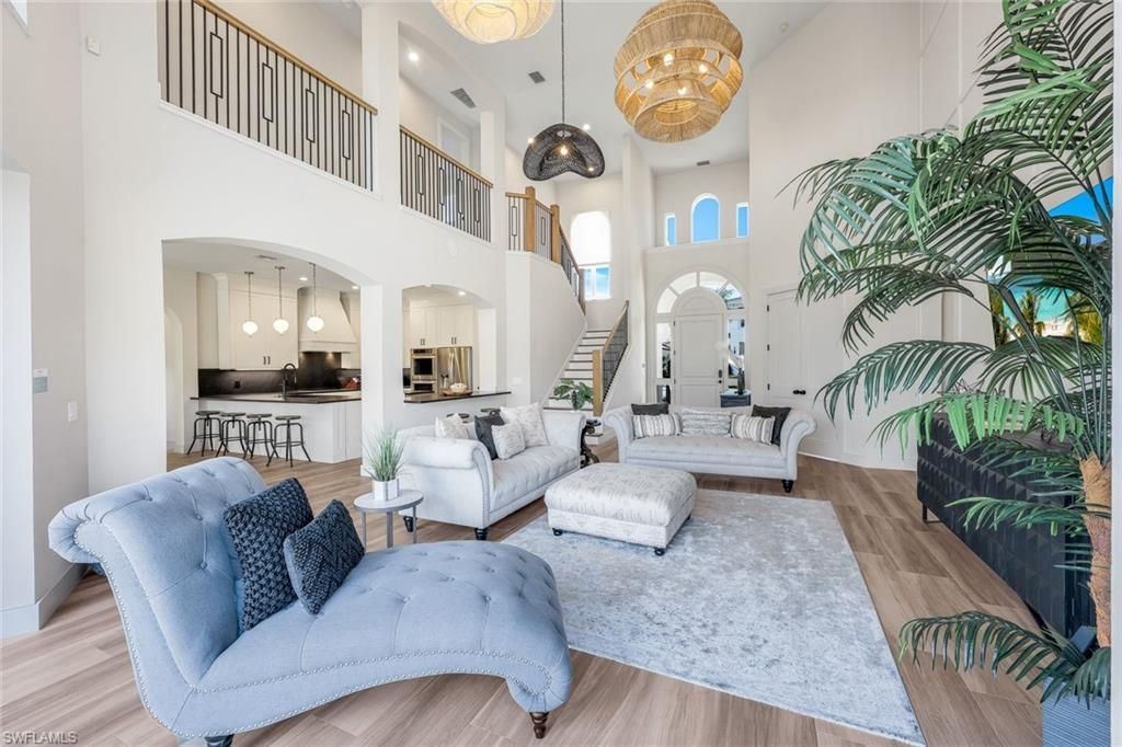 155 Heron Ave, Naples, FL 34108 Photo