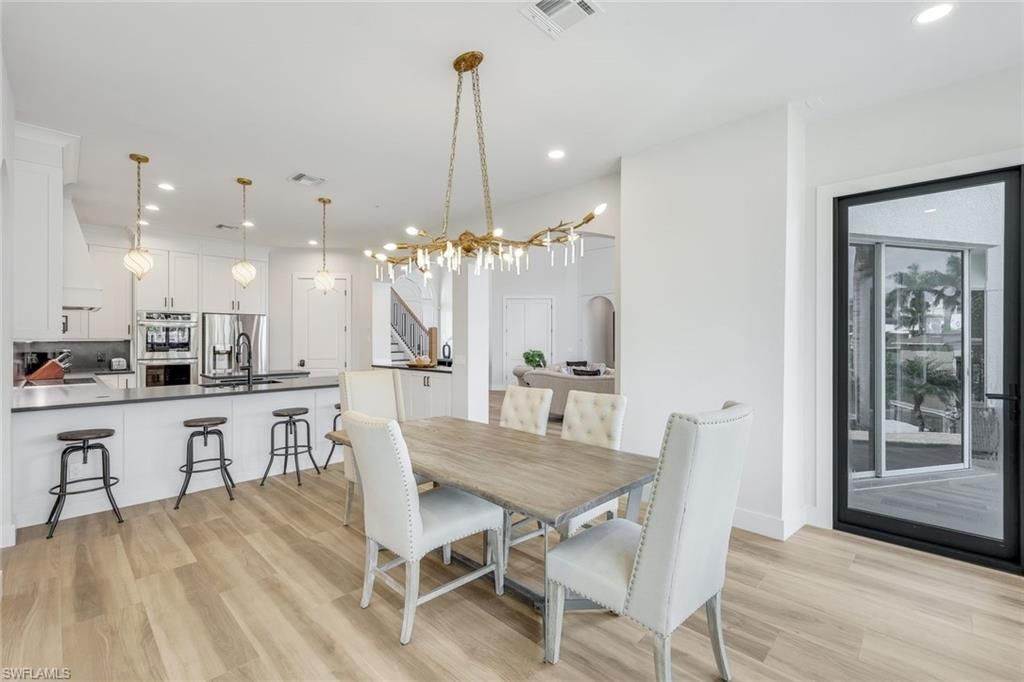 155 Heron Ave, Naples, FL 34108 Photo