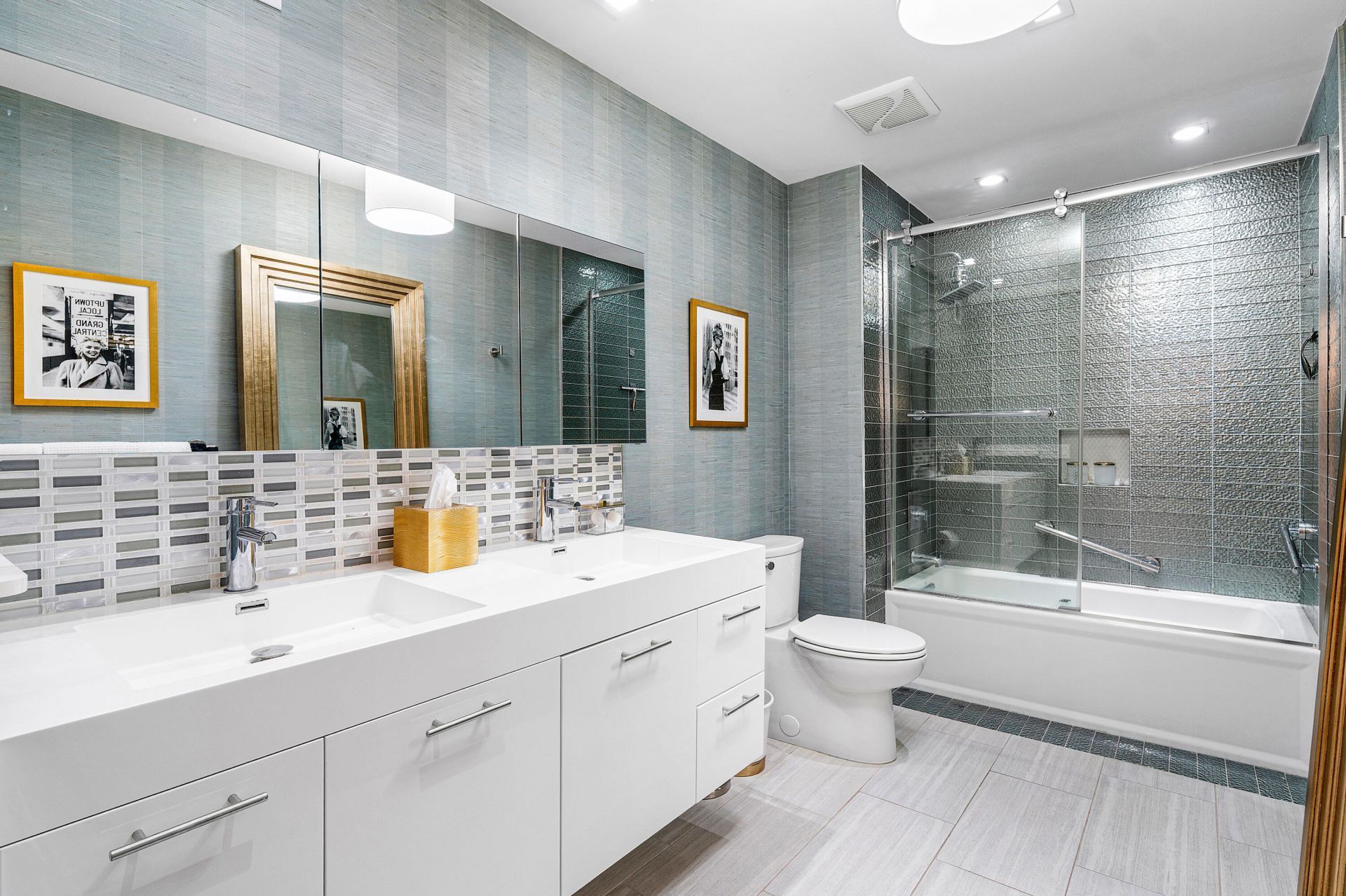 830 Greensward Court, Unit 214-H, Delray Beach, FL 33445 Photo