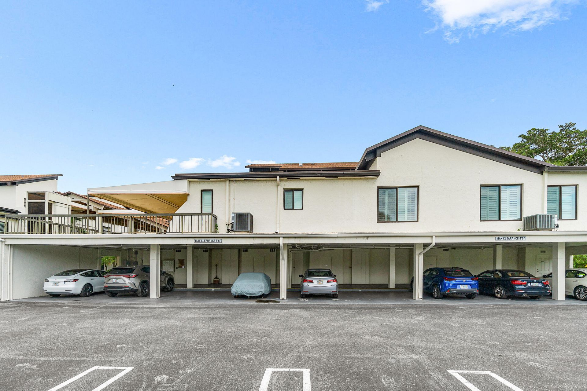 830 Greensward Court, Unit 214-H, Delray Beach, FL 33445 Photo