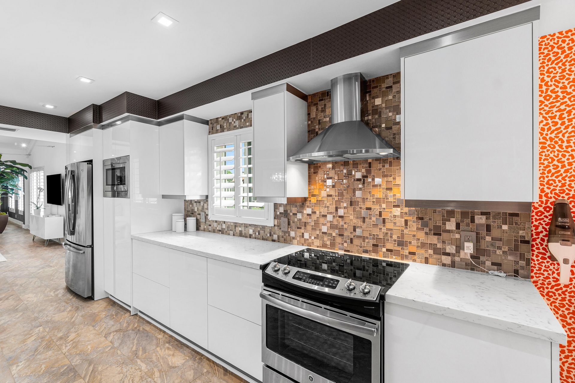 830 Greensward Court, Unit 214-H, Delray Beach, FL 33445 Photo