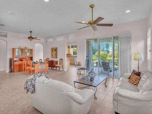 6674 Jog Palm Drive, Boynton Beach, FL 33437