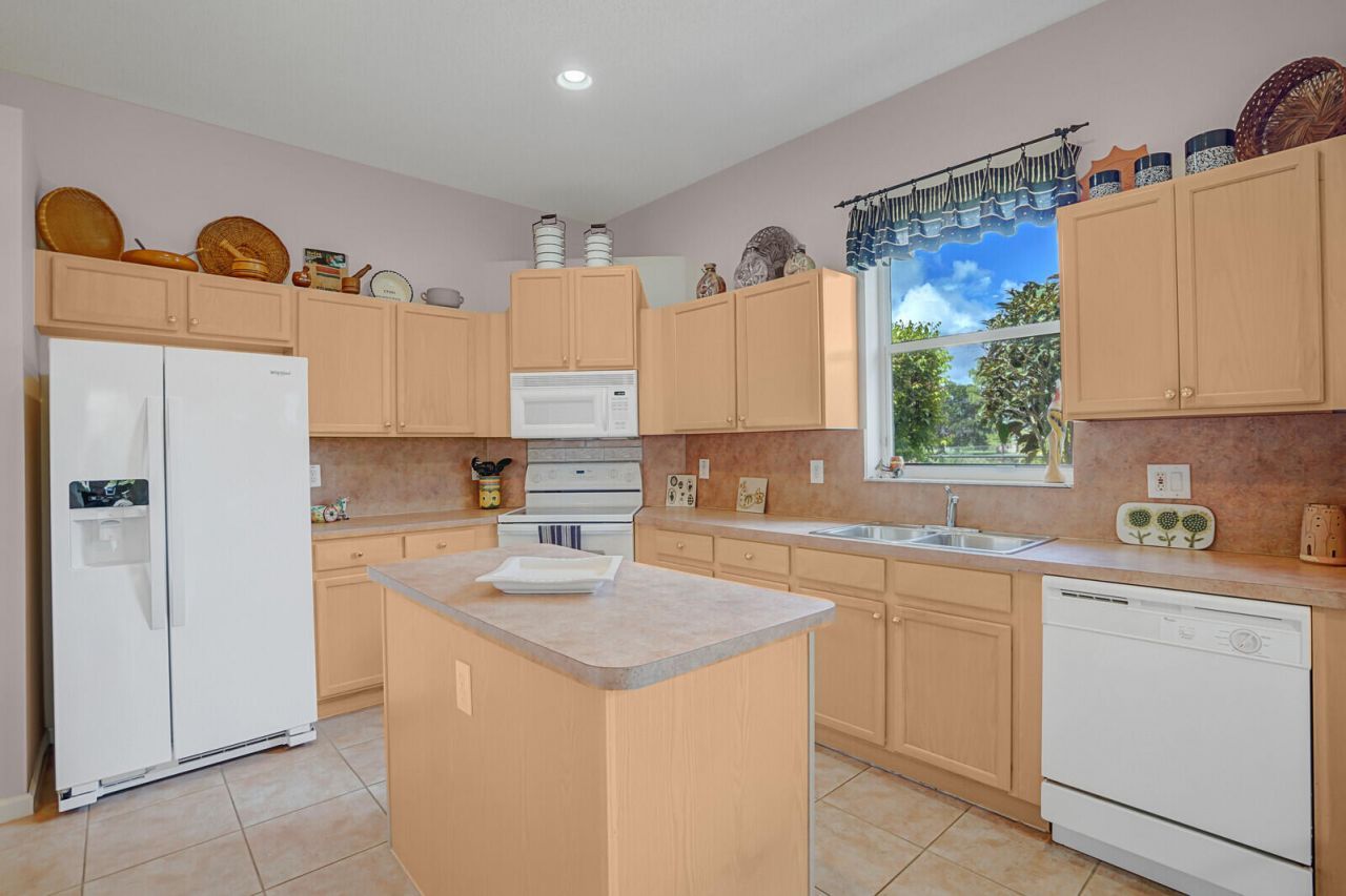 6674 Jog Palm Drive, Boynton Beach, FL 33437 Photo