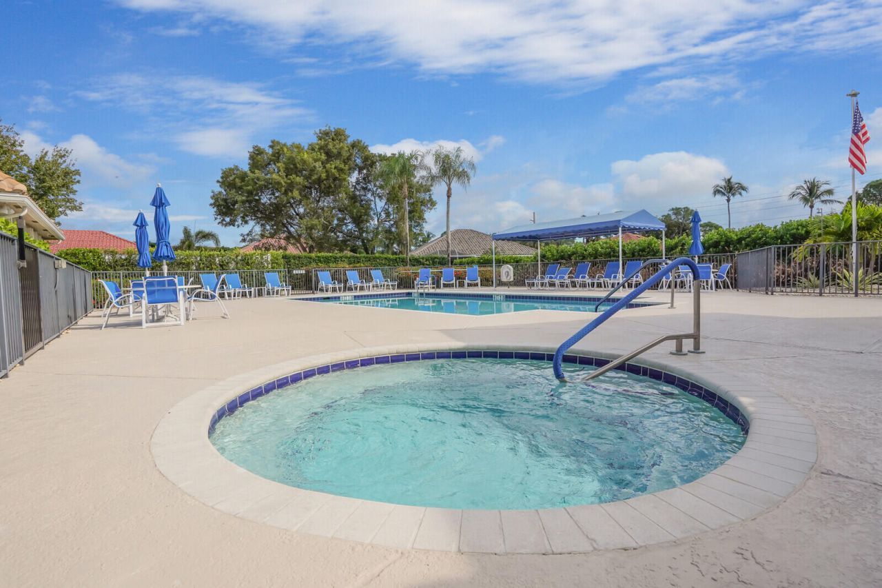 6674 Jog Palm Drive, Boynton Beach, FL 33437 Photo