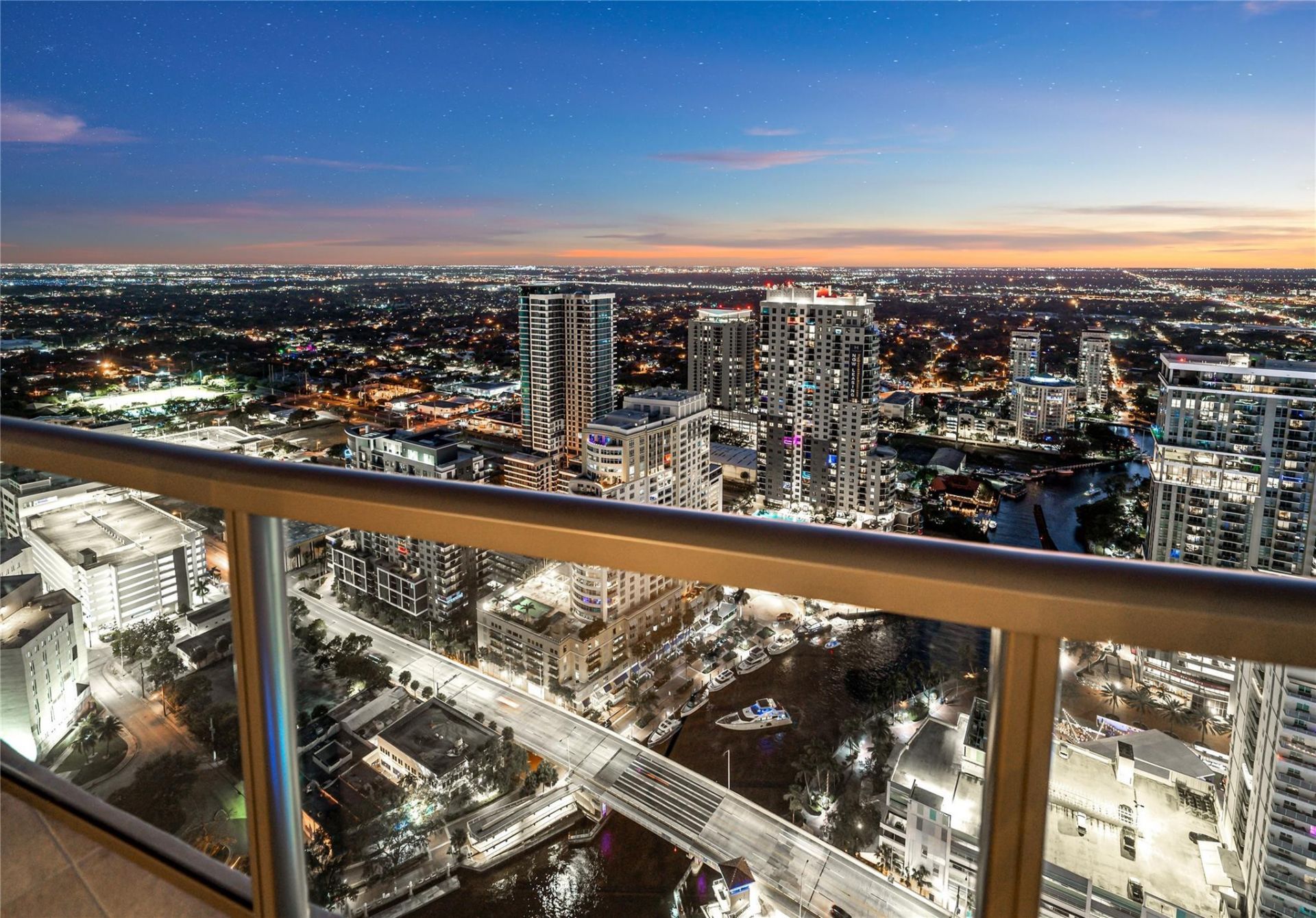 100 E Las Olas Boulevard, Unit 4604, Fort Lauderdale, FL 33301 Photo