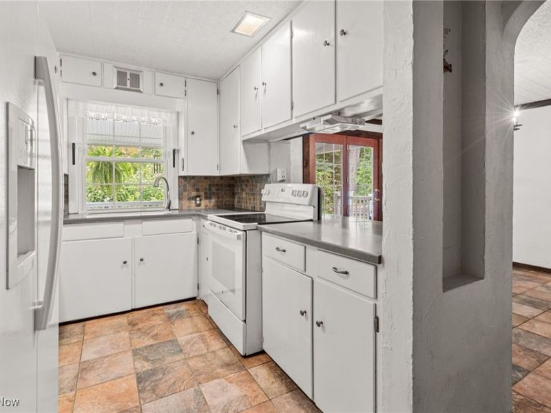 3431 Enfield Avenue NW, Canton, OH 44708 Photo 13