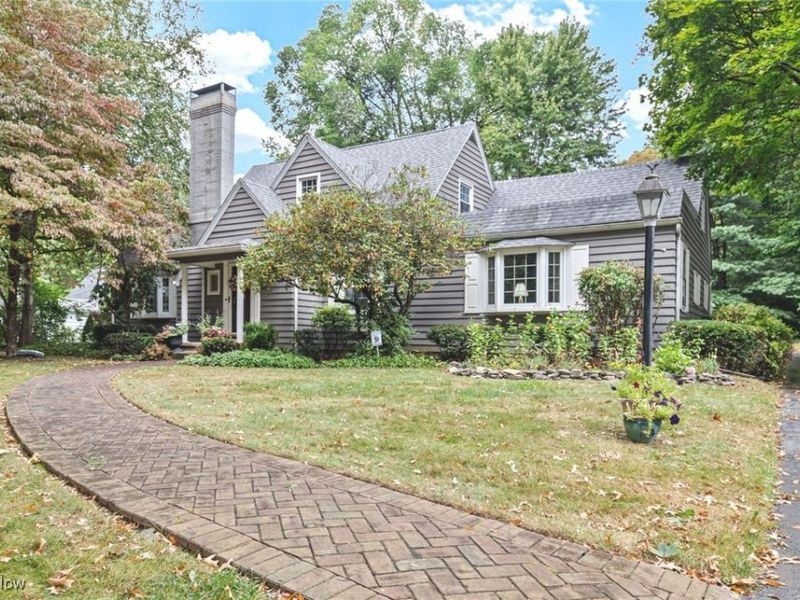 3431 Enfield Avenue NW, Canton, OH 44708 Photo 2